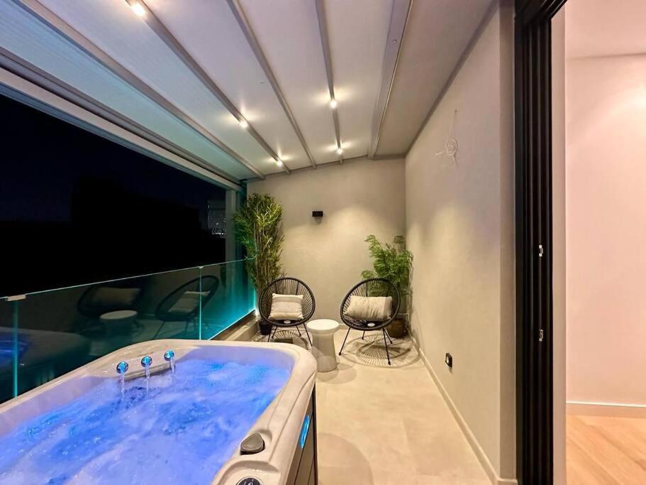 Bluemotion - Sensablu Piraeus