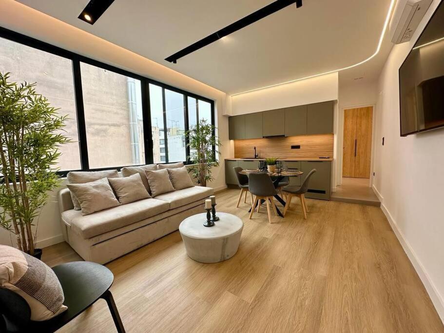 Bluemotion - Sensablu Piraeus